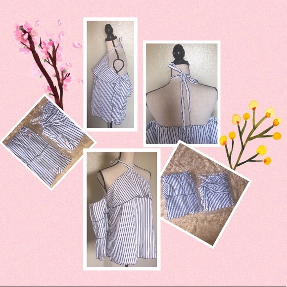 🎉HP🎉 Tiered Sleeve Cold Shoulder Halter Blouse - Picture 5 of 8